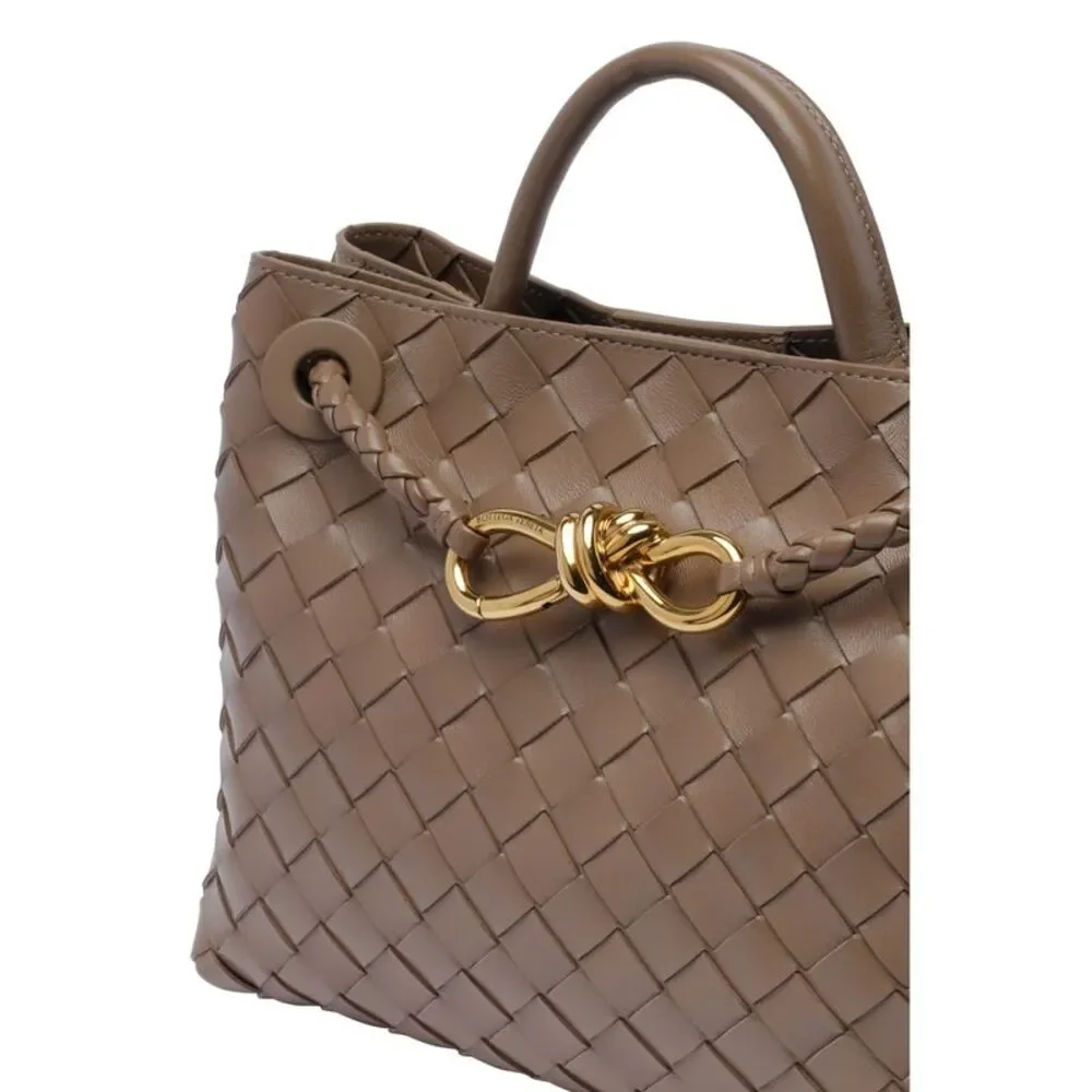 Bottega Veneta Women Small Andiamo Chain Handbag - Picture 4 of 4